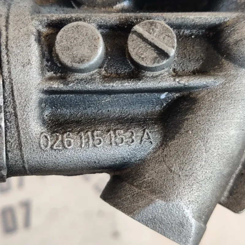 Масляний насос Volkswagen Passat B5 (96-05) OEM 026115153a