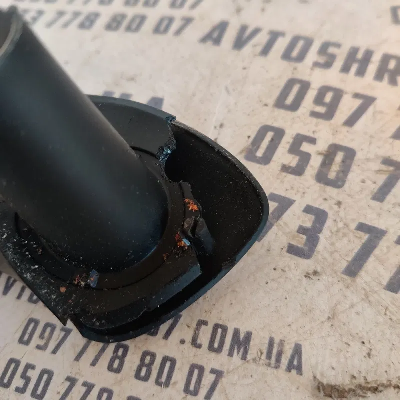 Ручка внутрішня Volkswagen Golf 4 задня права OEM 1j0867172a