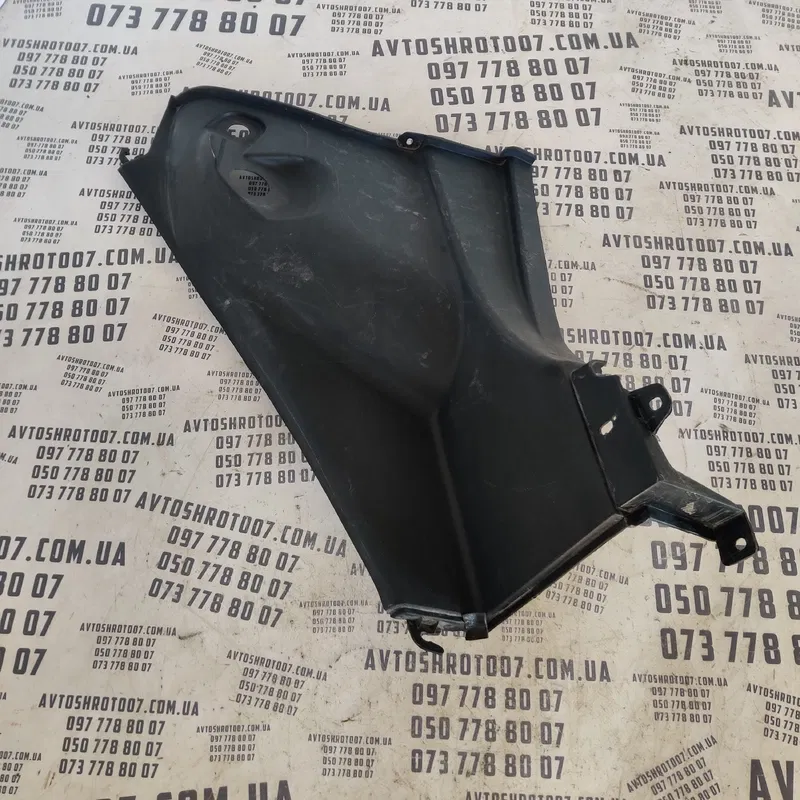 Накладка салону Geely MK 06-14 1.5 бенз зад ліва OEM 206813
