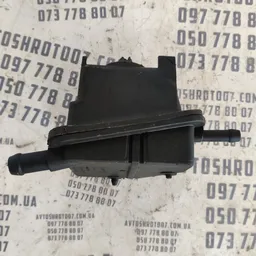Бачок насосу ГУР Volkswagen Golf 4 (97-05) OEM 1J0422371B фото 2