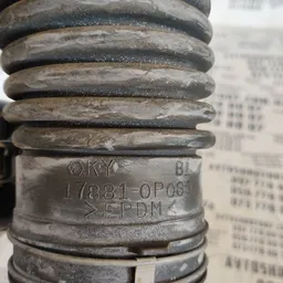 Патрубок повітряний Lexus RX 350 OEM 178930p060 178810p080 фото 4