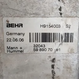 Корпус масляного фільтра Mercedes W221 (05-13) a2721800410 фото 3