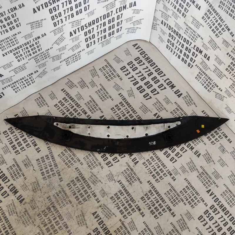 Накладка салону Citroen C8 (02-14) OEM 1846641000