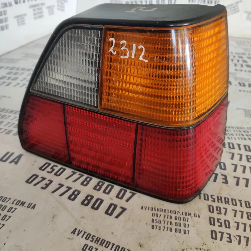 Ліхтар задній правий VW Golf 3 (91-98) OEM 191945112b