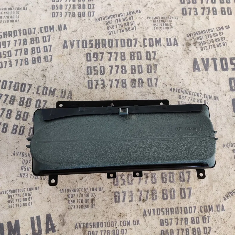 Подушка безпеки пасажира Renault Scenic 1 (96-03) 7700424920