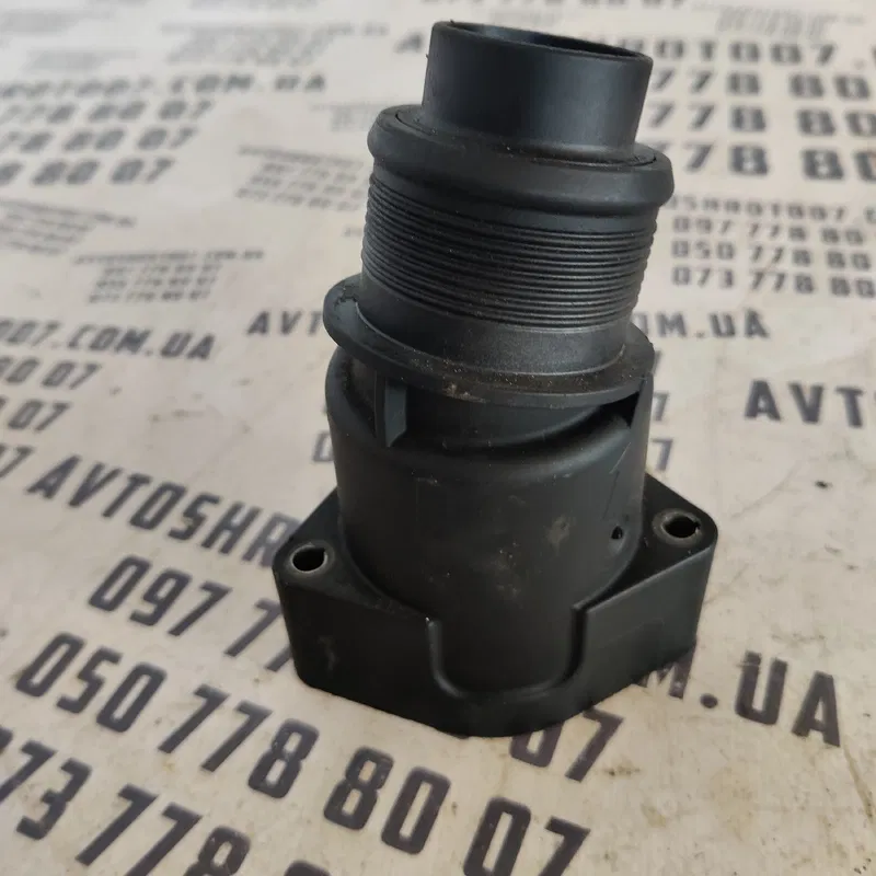 Патрубок повітряний Audi A4 B5 (94-01) OEM 03L131111G