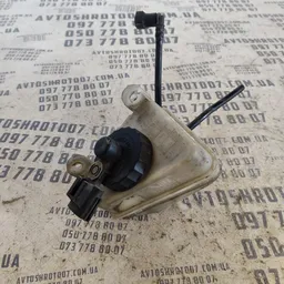 Бачок насосу ГУР Ford Focus MK1 (98-04) OEM 98ab2c217ac