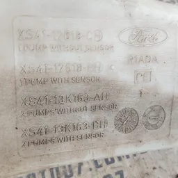Бачок омивача лобового Ford Focus MK1 (98-04) OEM xs4117618 фото 3