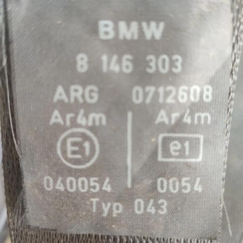 Ремінь безпеки BMW 316 E36 (90-00) задній правий OEM 8146303