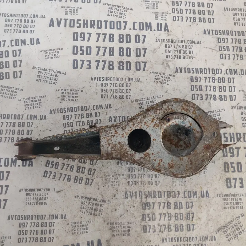 Ричаг Jaguar X-Type 01-09 2.1 V6 зад. прав. OEM 1x435k652ab