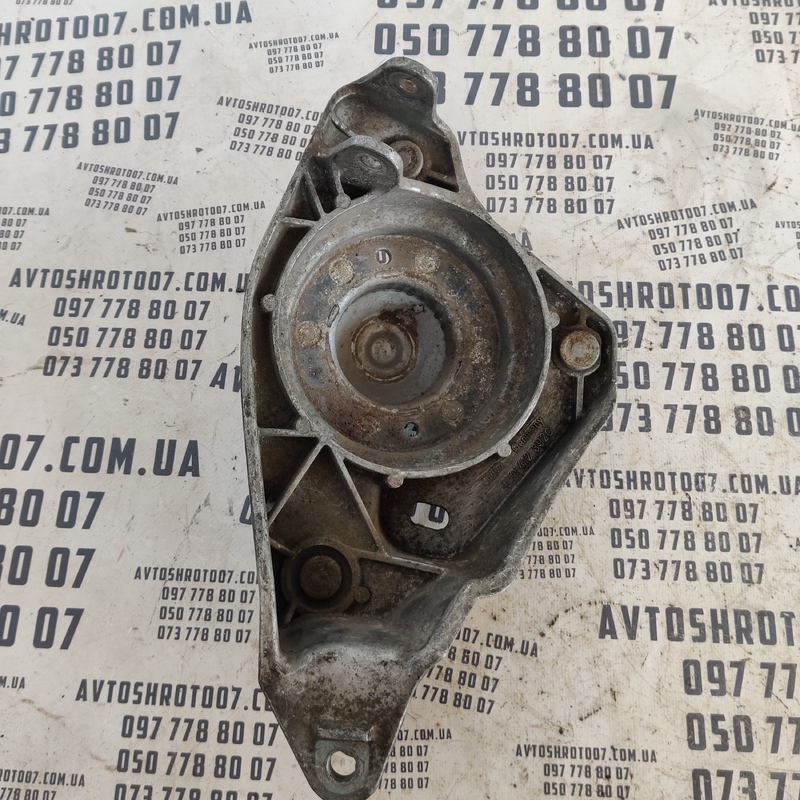 Опора амортизатора Audi A8 D2 (94-02) OEM 9233f1 фото 2
