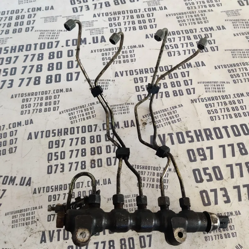 Паливна рейка Mazda 3 BK (03-09) OEM 9654592680