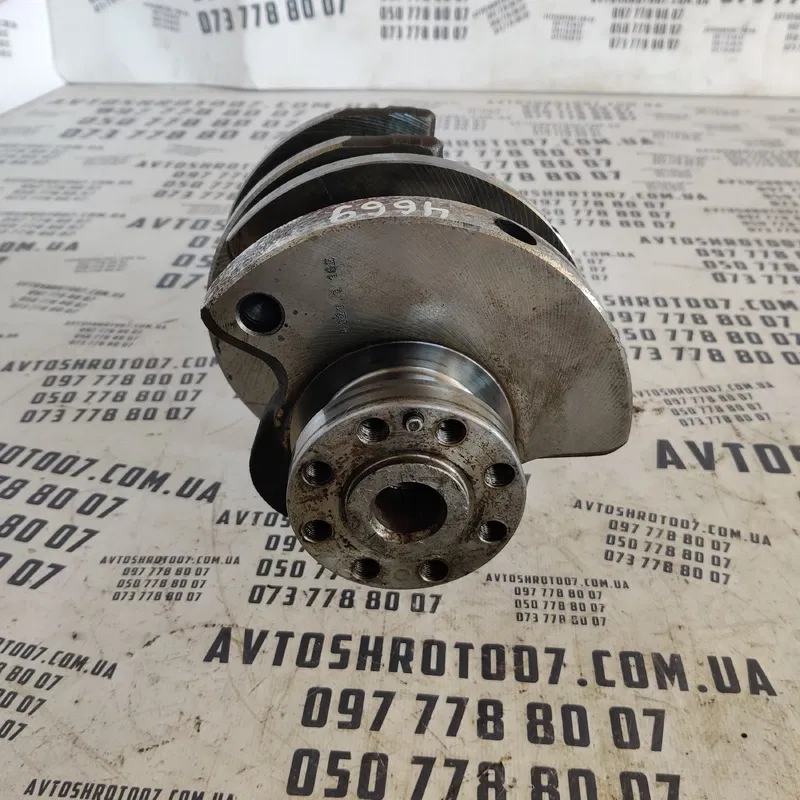 Колінчатий вал Audi A6 C5 (97-05) 2.5 Дизель OEM 41211162