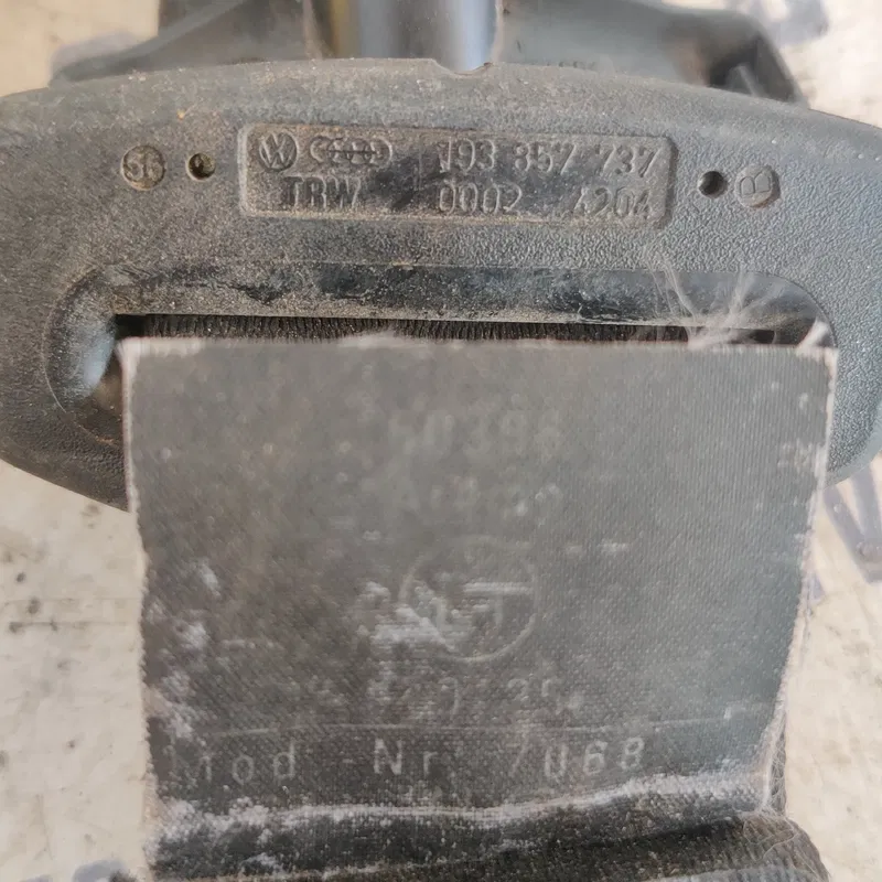 Ремінь безпеки Audi A6 C5 задній лівий OEM 193857737