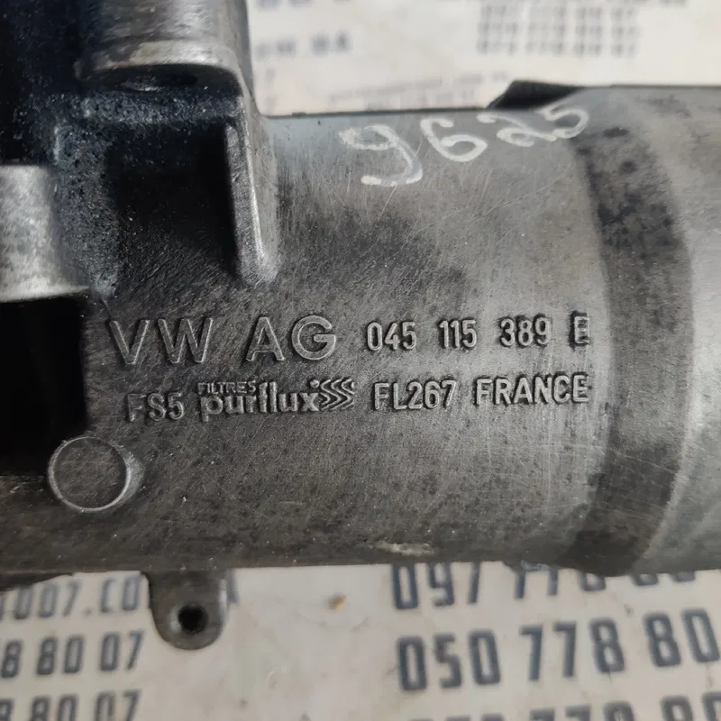 Корпус масляного фільтру Skoda Octavia A5 (04-13) 045115389E
