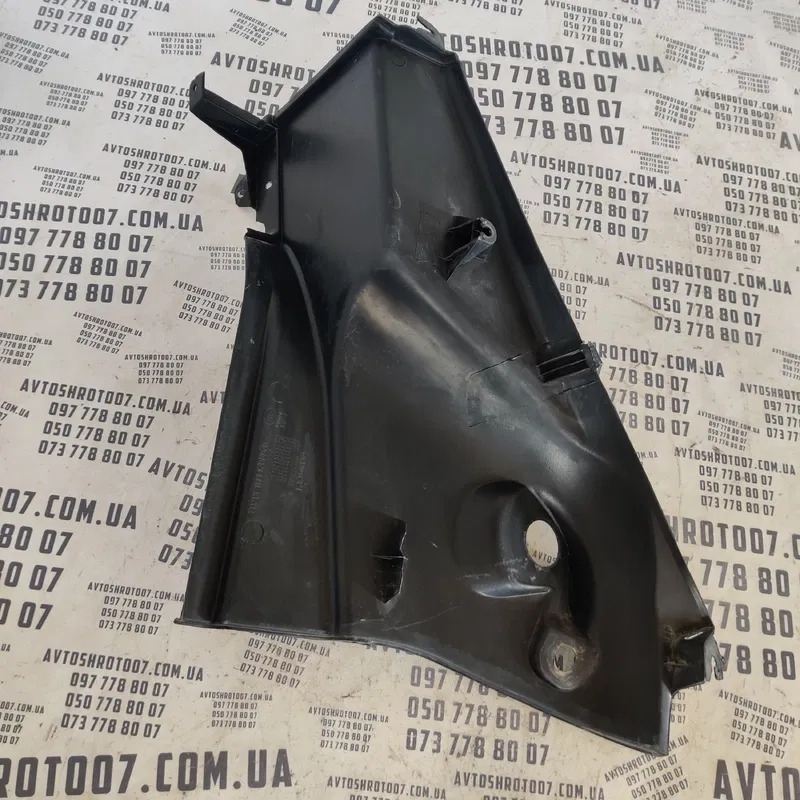 Накладка салону Geely MK 06-15 1.5 бенз зад. пр. OEM A066657