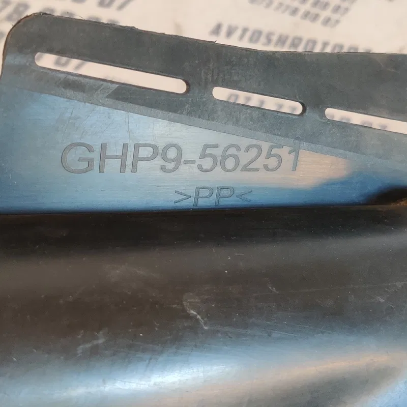 Накладка салону Mazda 6 GJ (12-21) права OEM ghp956251