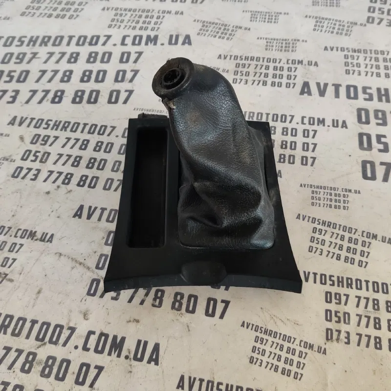Накладка салону Mazda 3 BK (03-09) OEM bp4k64341