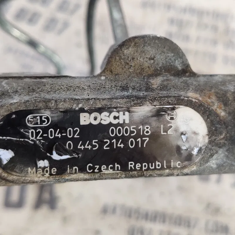 Паливна рейка Citroen C8 445214017