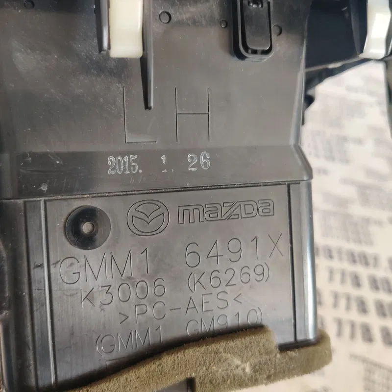 Накладка салону Mazda 6 GJ (12-21) OEM gml86491x