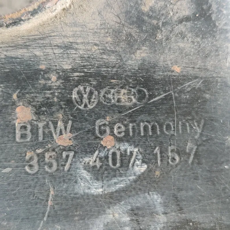 Ричаг підвіски VW Passat B3 88-93 перед. лівий OEM 357407157