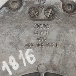 Кришка двигуна Audi A6 C5 (97-05) задня OEM 059103173f фото 3
