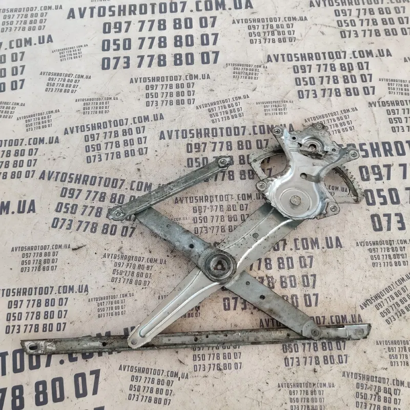 Склопідіймач Kia Sorento 1 (02-09) OEM a13108 444