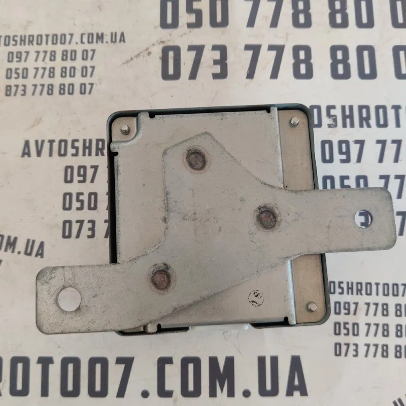 Блок роздатки Infiniti FX 37 (08-13) 3.7 OEM 416501WW0B