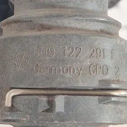 Трубка системи охолодження VW Sharan 1A OEM 600122291e фото 3