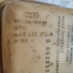 Бачок насосу ГУР Audi A6 C4 (94-97) OEM 4A0422373A фото 4