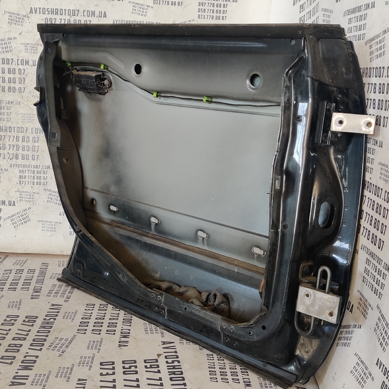Двері Audi A8 D2 (94-02) задні ліві OEM 4A0839205