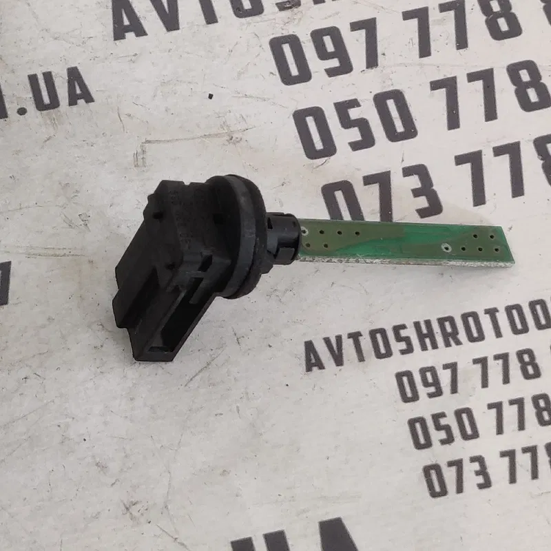 Датчик температури повітря Audi A4 B5 (94-01) OEM 4B0820539