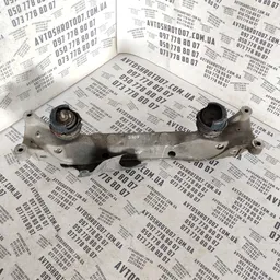 Кронштейн двигуна Jaguar S-Type OEM 7P0407151AE фото 1