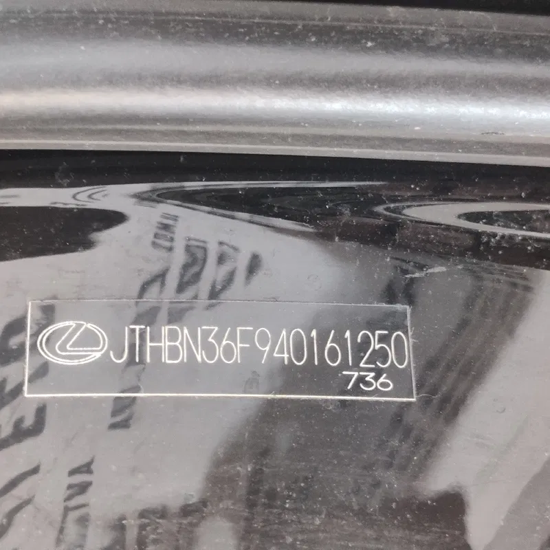 Двері Lexus LS 430 передні праві OEM WBAVD71050FV80410