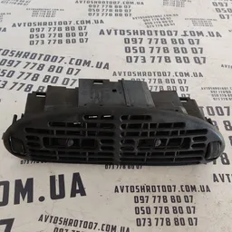 Дефлектор обдуву Chrysler Voyager 3 (96-01) OEM 467827496683 фото 2