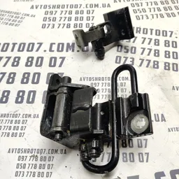 Дверна завіса Audi Q7 4L (05-15) 3.6 бензин з.пр. 4L0839412A