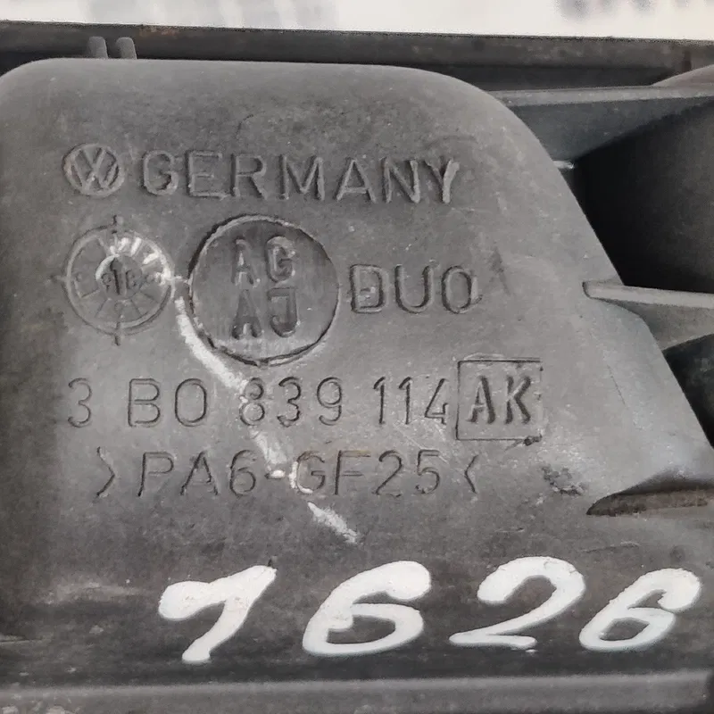 Ручка внутр. задня права VW Passat B5 (96-05) OEM 3b0839114