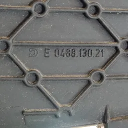 Накладка салону Mercedes CLS W219 (04-10) OEM A2196890239 фото 4