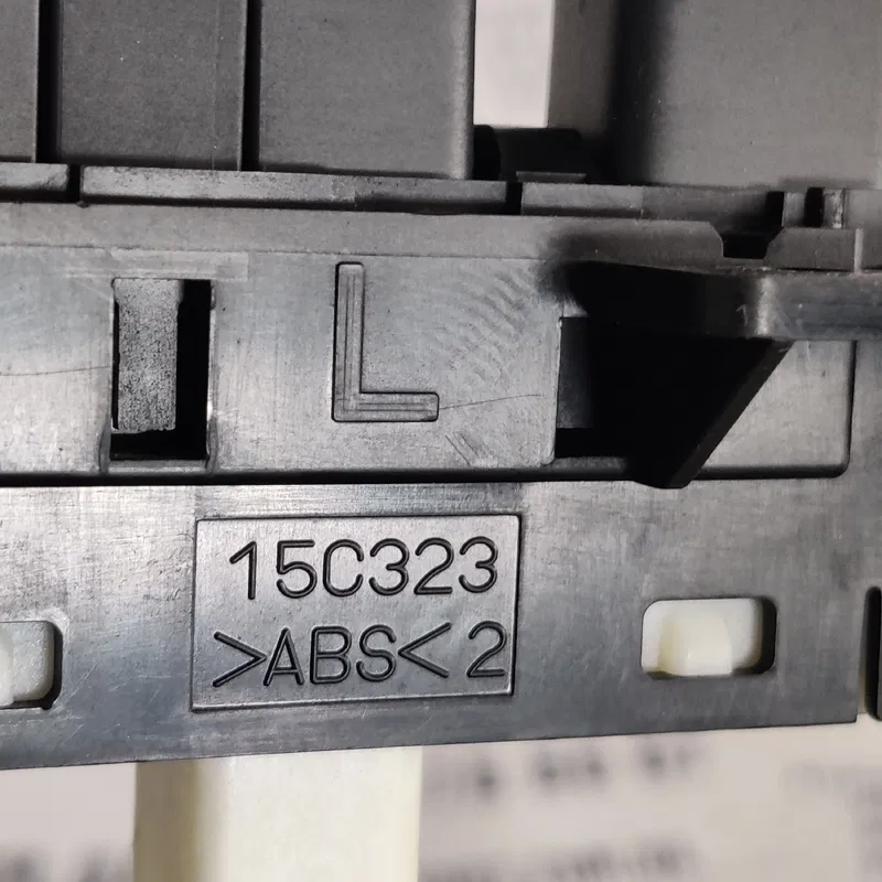 Блок кнопок Lexus RX 350 OEM 3233T32
