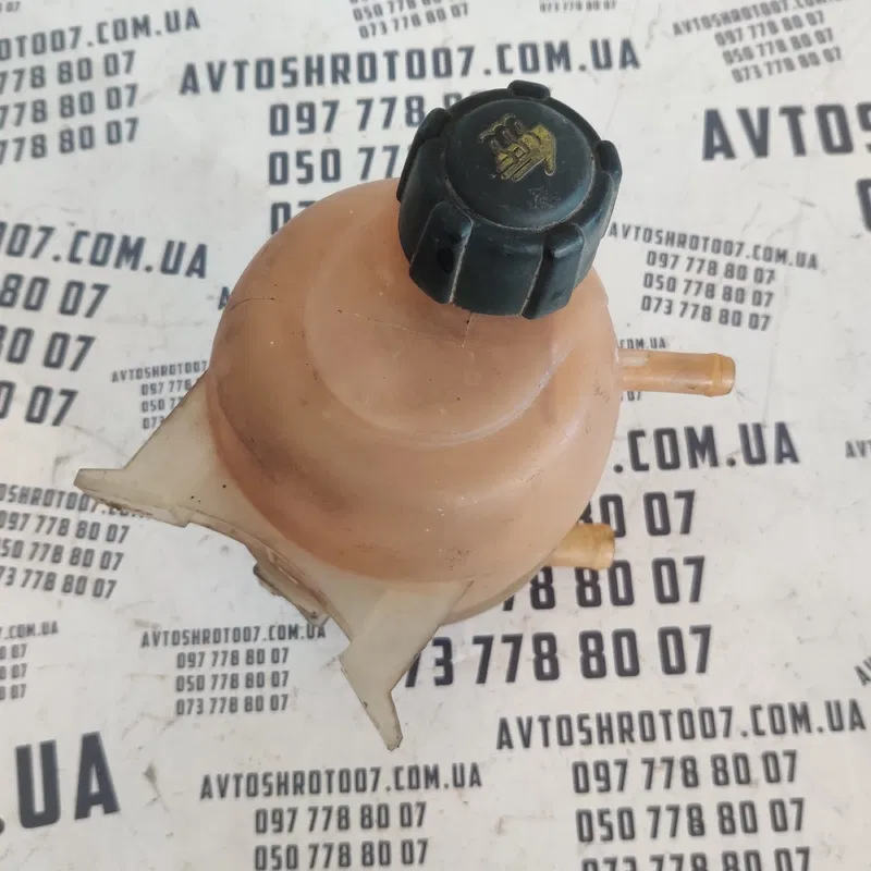 Бачок розширювальний Renault Scenic 1 96-03 OEM 7700839184