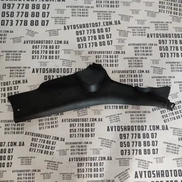 Накладка салону Mazda 3 BK (03-09) задня права OEM bp4k68761