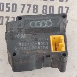 Двигун заслінки пічки Audi A8 D2 (94-02) OEM 4D0820511A