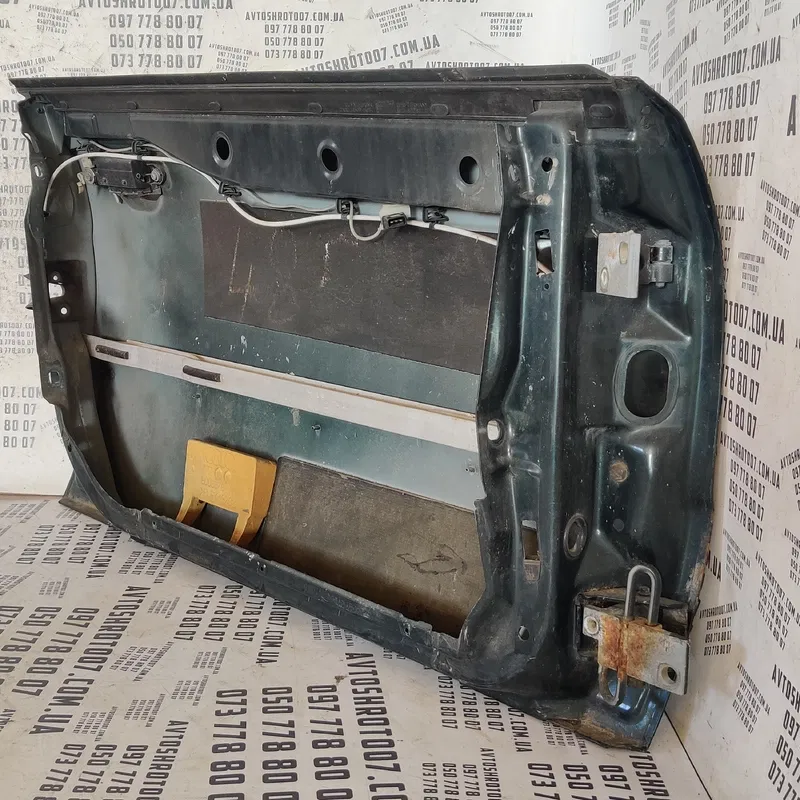 Двері Audi A4 B5 (94-01) передня ліва OEM 8L0867171B