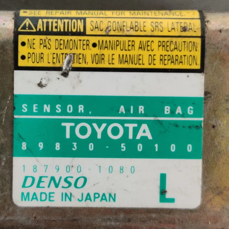 Датчик удару подушки безпеки Lexus RX 350 OEM 8983050100