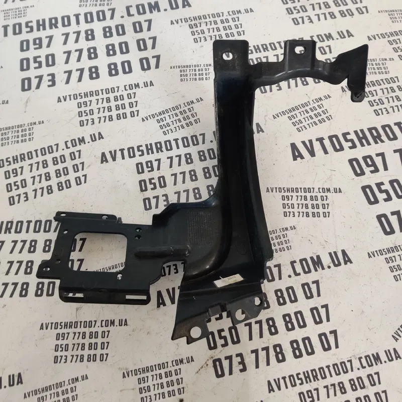 Кронштейн бампера RR Evoque (11-18) зад лів OEM bj3217e801a