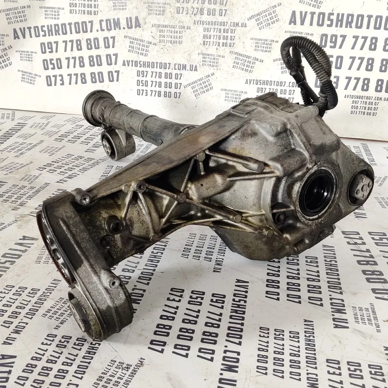 Редуктор Audi Q7 4L (05-15) 3.6 Бенз передній OEM 4460310020