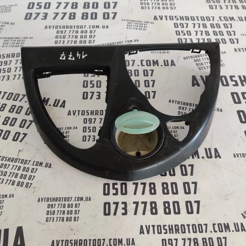 Накладка салону Citroen C8 OEM 1847114000 1487835077