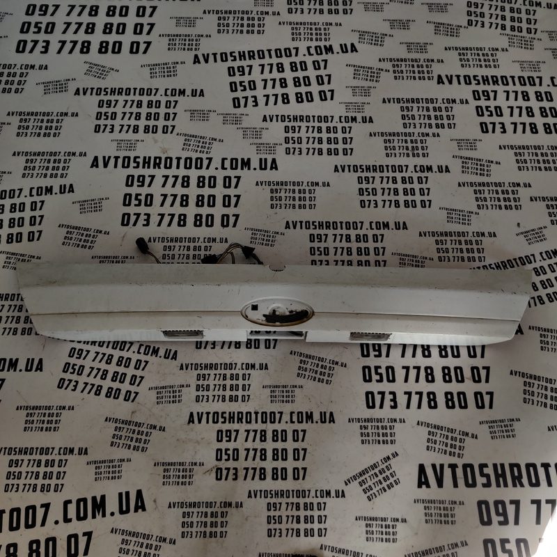 Решітка радіатора Ford Fiesta 6 8a61a41404b