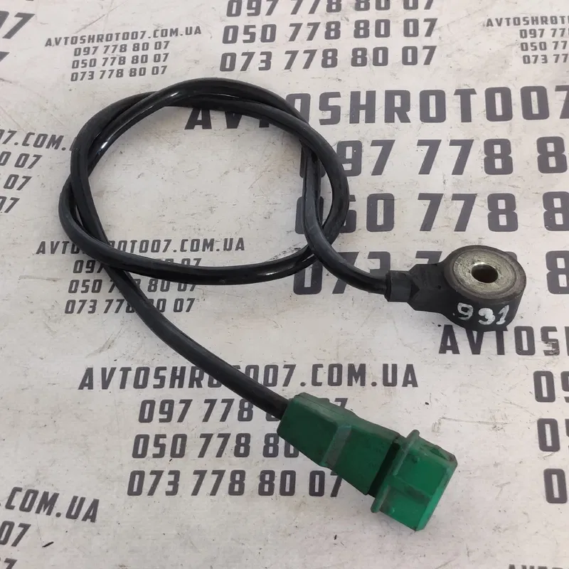 Датчик детонації Audi A4 B5 (94-01) OEM 054905377H