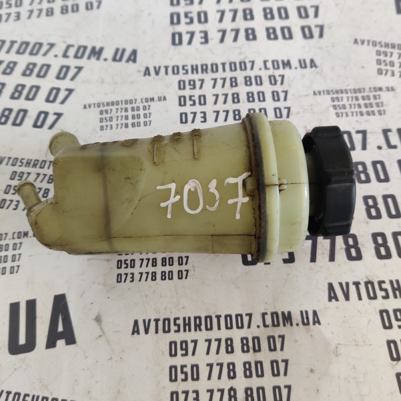 Бачок насосу ГУР Ford Focus MK1 (98-04) 98ag3r700af